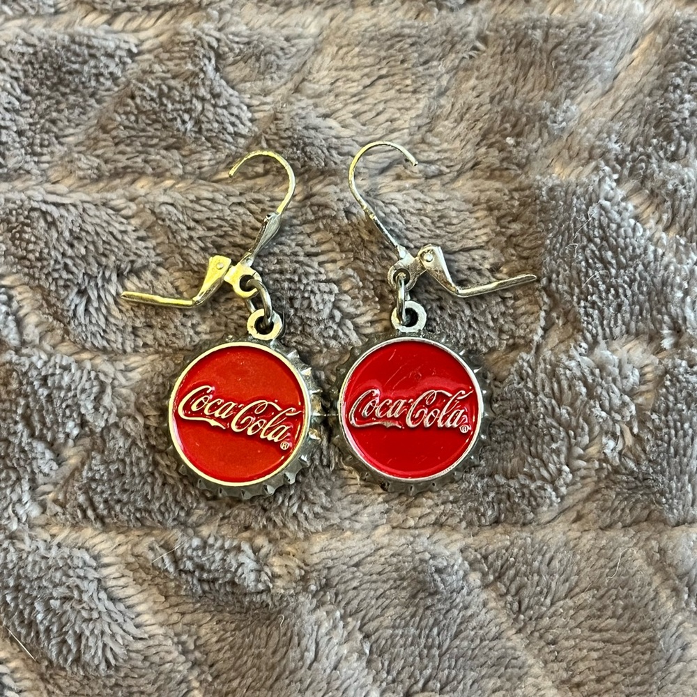 Bottle cap coco cola earrings